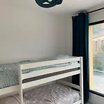 Bright House 10m From Paris Feriehus *