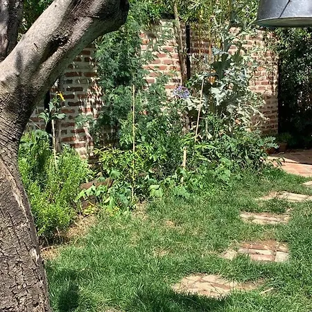Bright House 10m From Paris Vakantiehuis