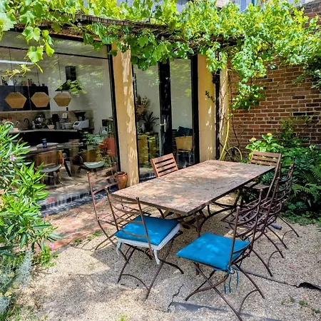 Bright House 10m From Paris *